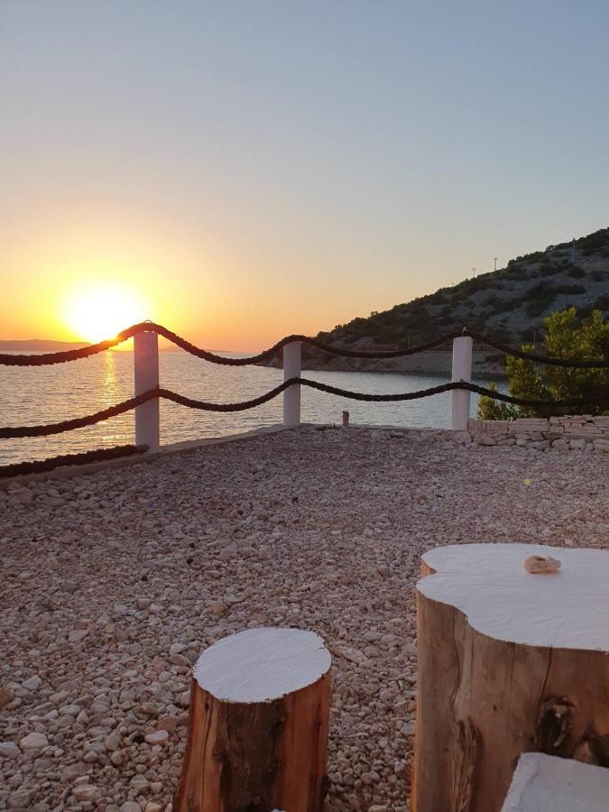 Kuca Za Odmor Seahouse Διαμέρισμα Karlobag Εξωτερικό φωτογραφία
