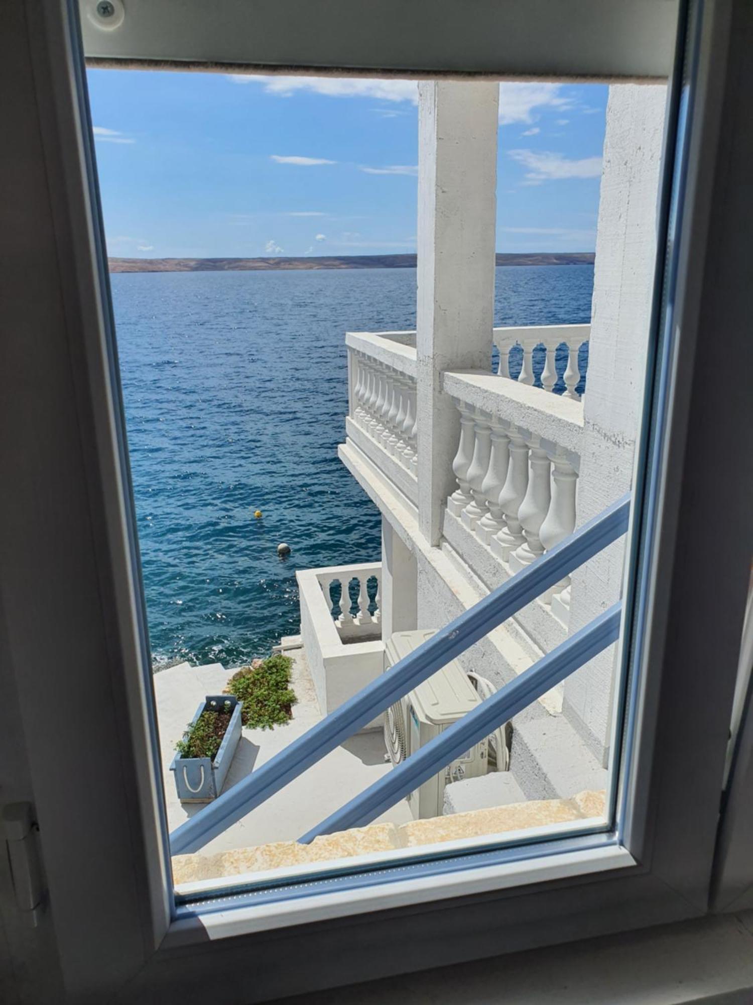 Kuca Za Odmor Seahouse Διαμέρισμα Karlobag Εξωτερικό φωτογραφία